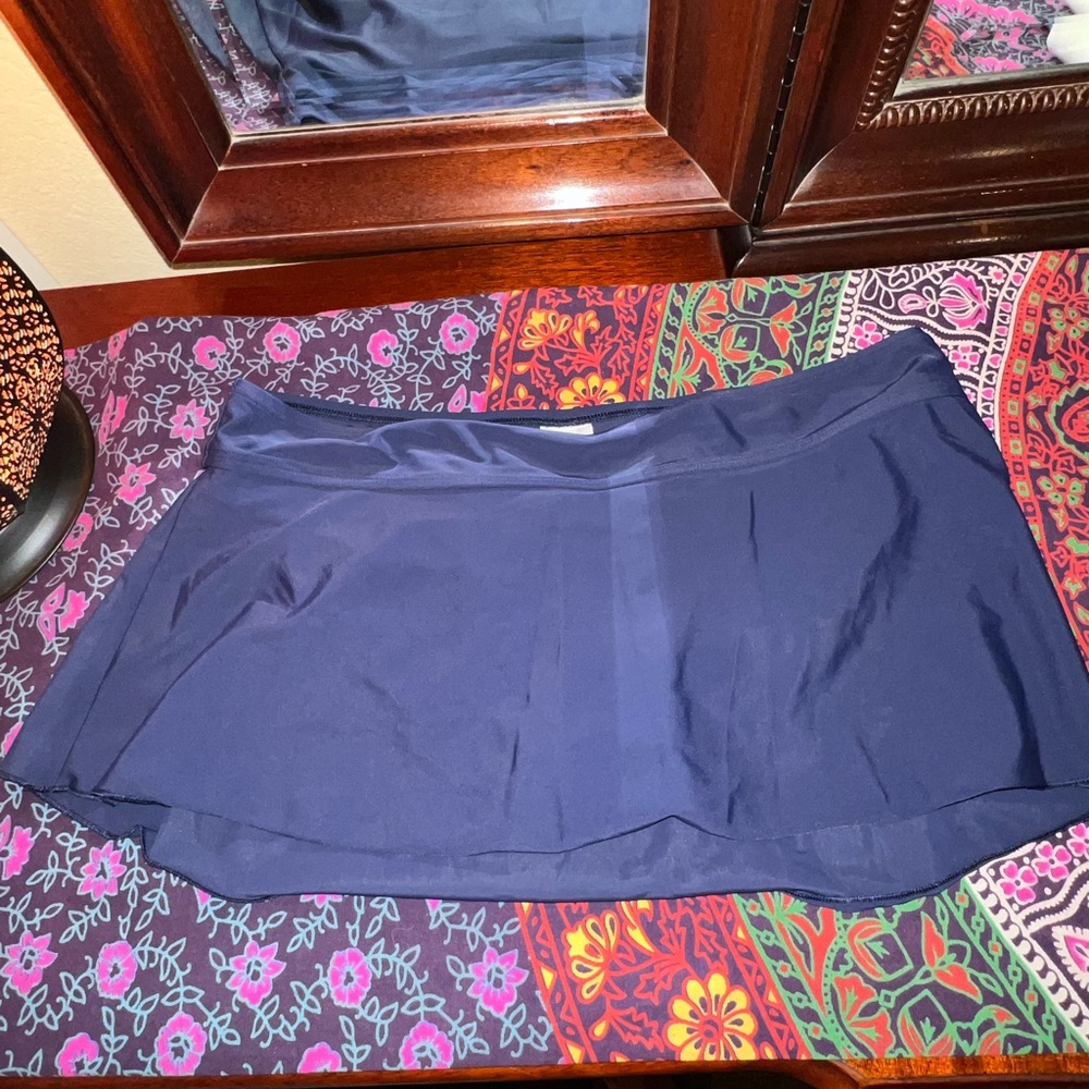 Elegant Navy Blue Women's Swim Skirt Kona Sol
